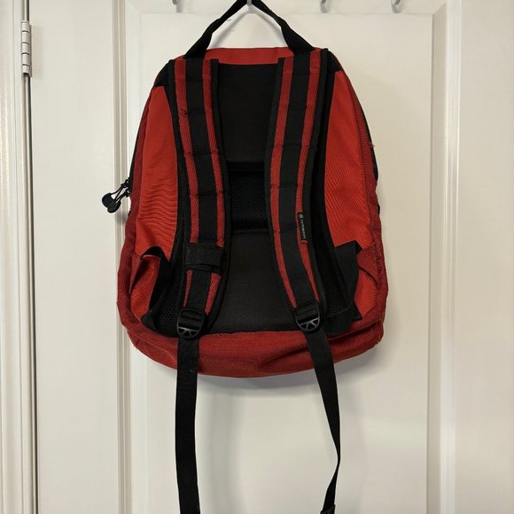 Victorinox Backpack in Red - Picture 3 of 8